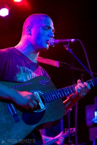 Cosmo Jarvis live at Manchester Academy